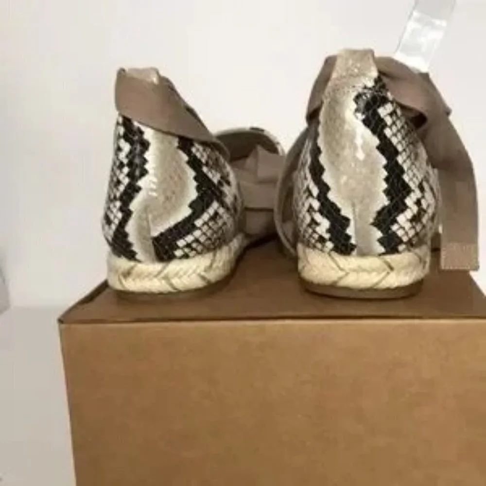 Vince Camuto Jeliany Leather Lace-Up Espadrilles